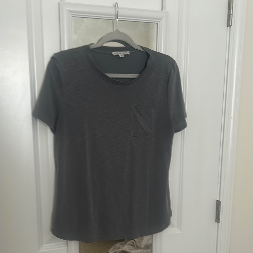 Green Envelope Gray Short Sleeve Tee